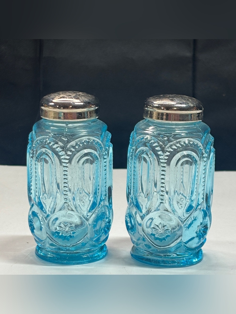 Vintage LE Smith Moon and Stars Colonial Blue Salt & Pepper Shakers